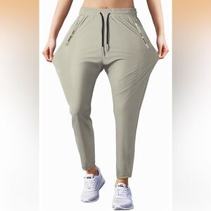 Amazon Curvy khaki pants